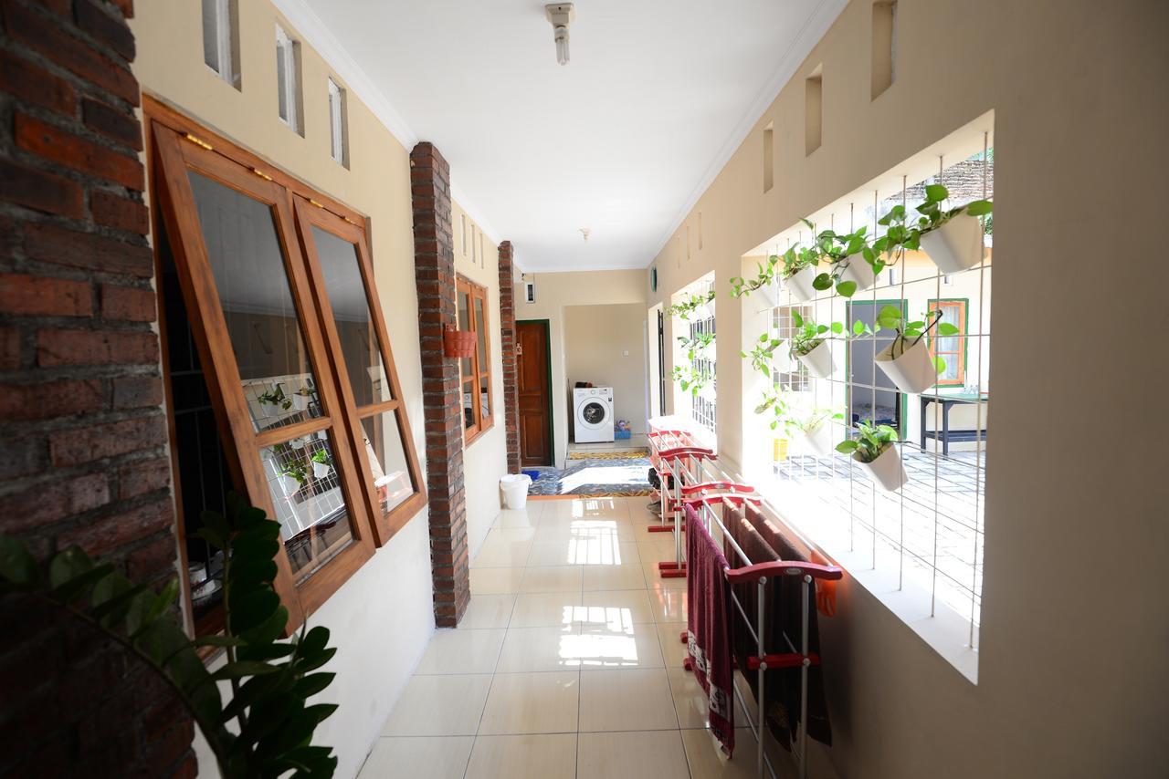 Hotel Ndalem Eyang Dwijo Yogyakarta Esterno foto